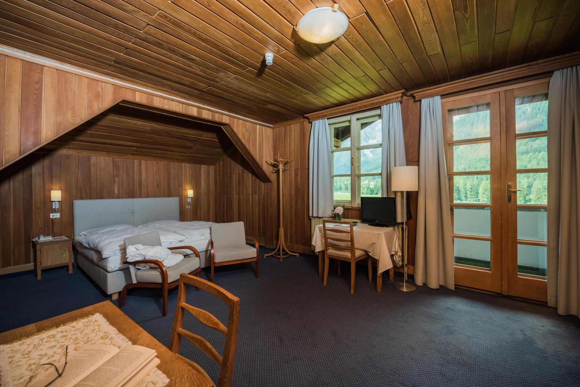 Hotel Tre Cime Sesto - Sexten Bagian luar foto