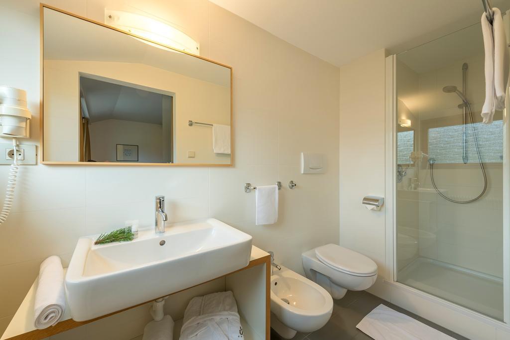 Hotel Tre Cime Sesto - Sexten Bagian luar foto