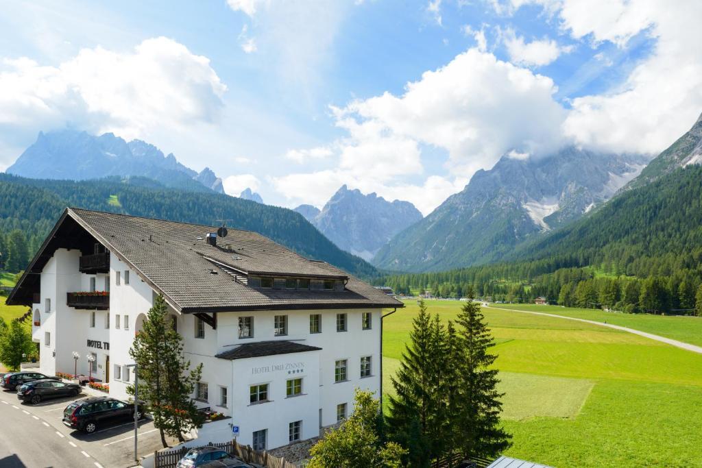 Hotel Tre Cime Sesto - Sexten Bagian luar foto